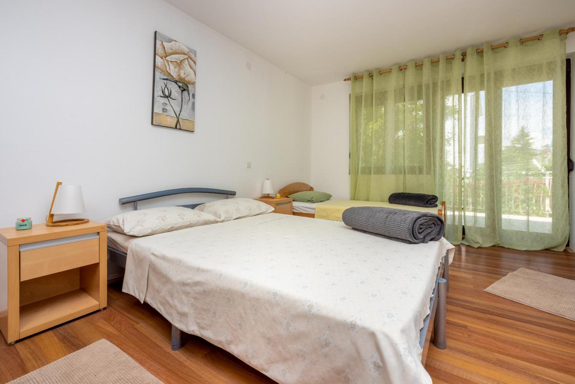 Apartment Dom Jadranovo Eksteriør bilde
