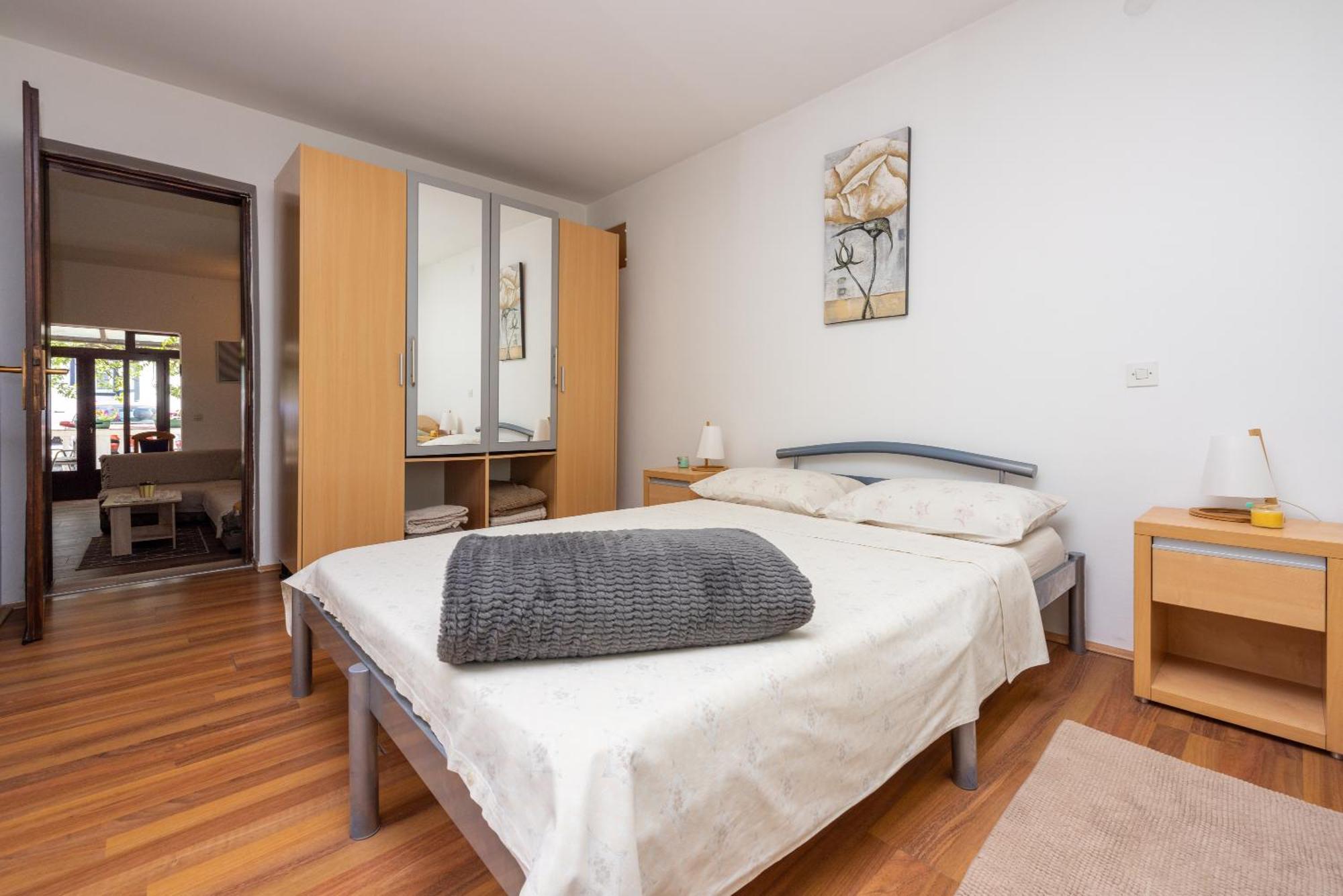 Apartment Dom Jadranovo Eksteriør bilde